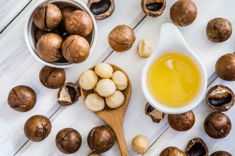 Macadamia oil
