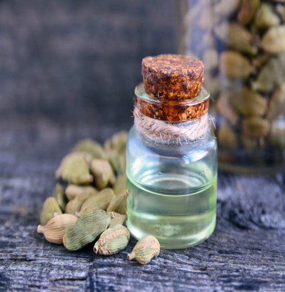Cardamom Herbal Extract